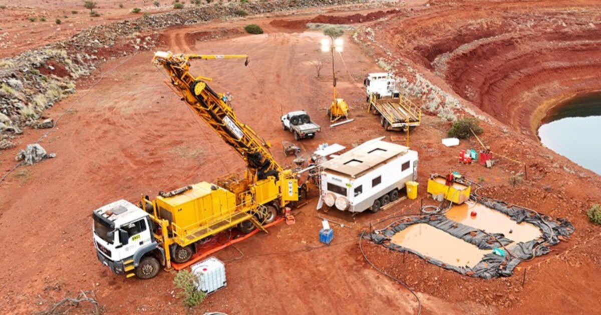 Western Queen clears groundwater licence as mine development advances